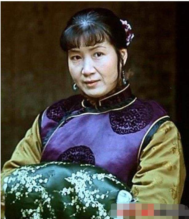 四不像正版與正版四不像，探究網(wǎng)絡(luò)時(shí)代的版權(quán)迷思，網(wǎng)絡(luò)時(shí)代下的版權(quán)迷思，四不像正版與正版四不像的探究