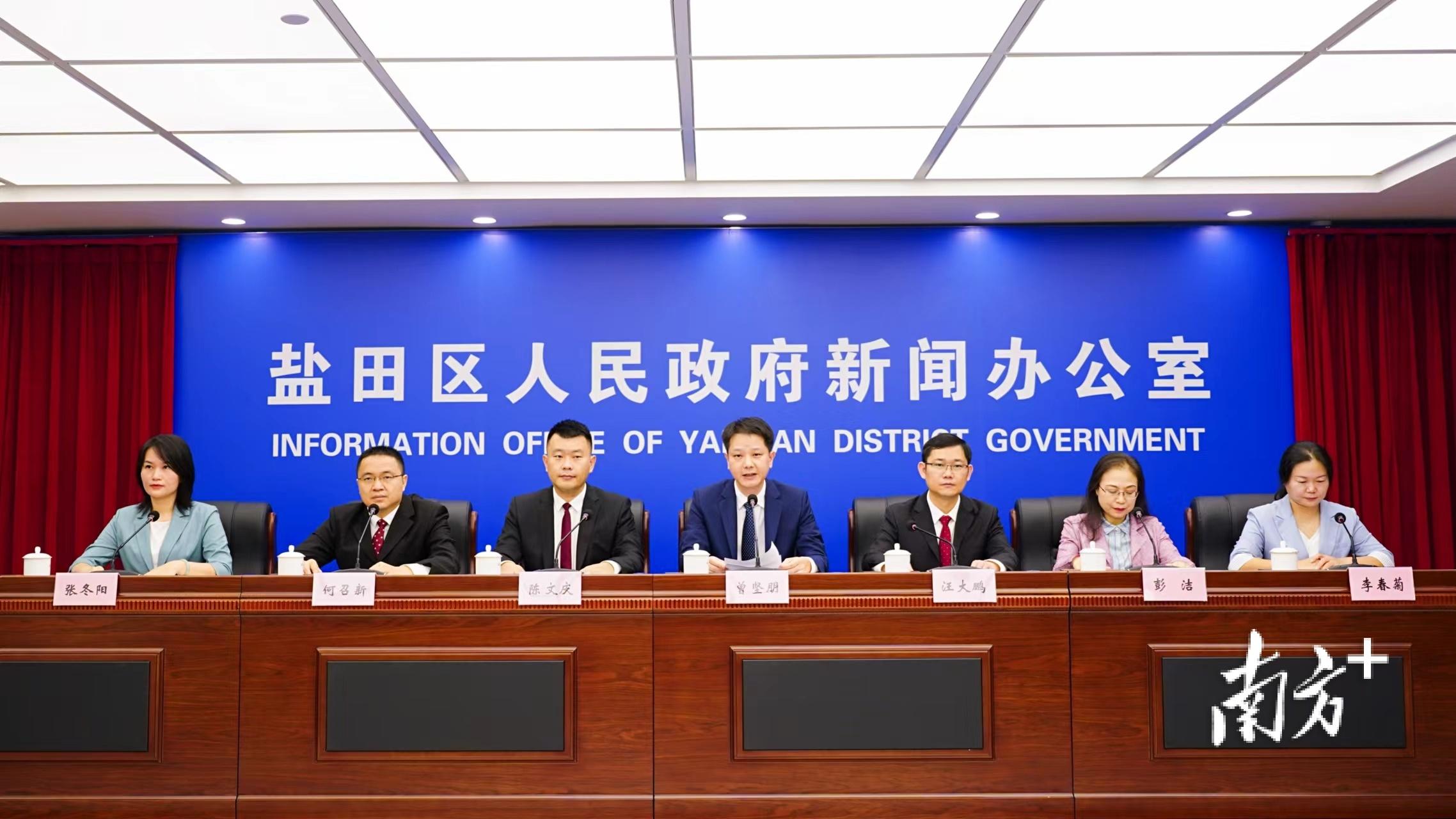 邁向2025，香港全年免費(fèi)資料公開，共創(chuàng)信息時代新篇章，邁向2025，香港全年免費(fèi)資料公開，共創(chuàng)信息時代新紀(jì)元